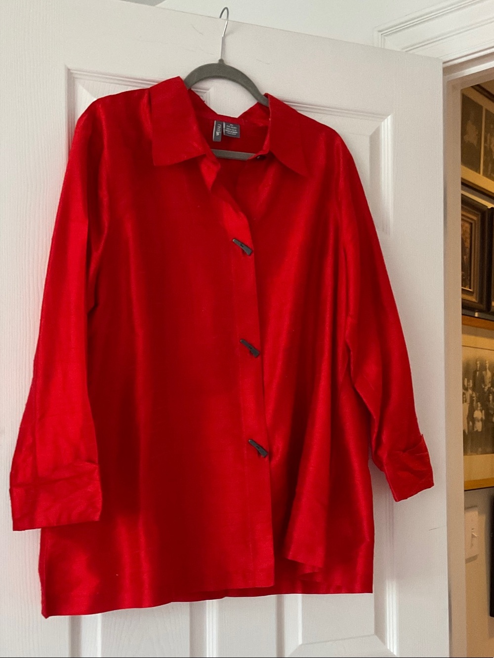 Red Button-Front Tunic Shirt with Collar